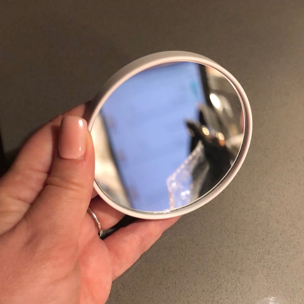 Magnifying Mirror w/ Suction Cup & Dust Cloth - Picture 1 of 5